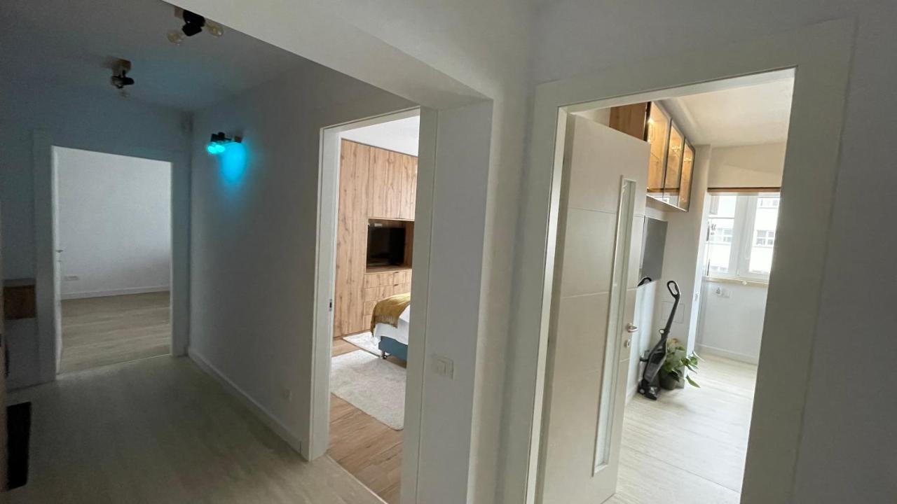 Luxury Apart Dorobanti Bucharest Exterior photo